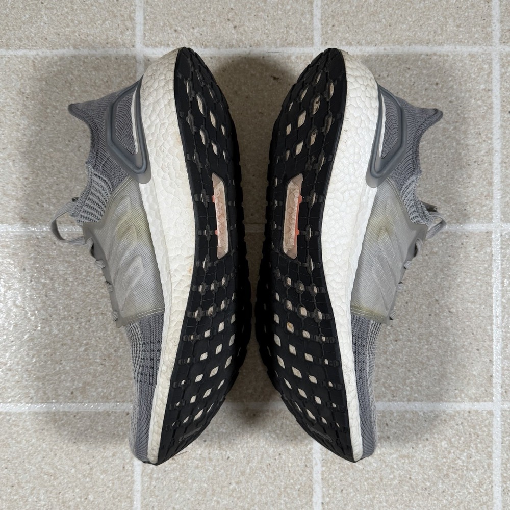 Adidas UltraBoost 19 Shoes Men's Size 11 Triple Grey Athletic Running G54010 - Picture 8 of 8